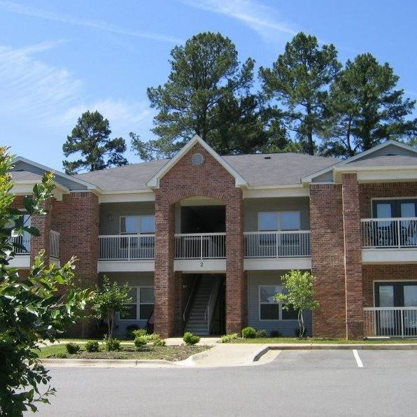 Wimbledon Green Apartments - Photo 3 of 19