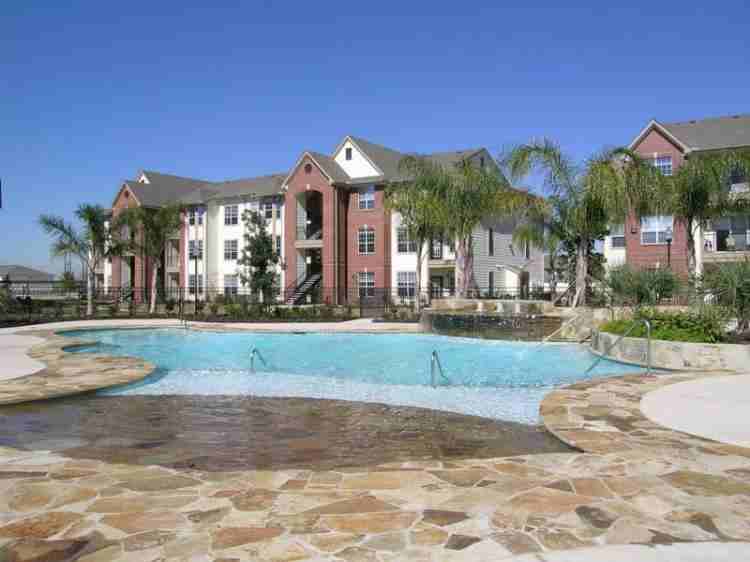 Windsor Estates Apartments - Photo 2 of 23