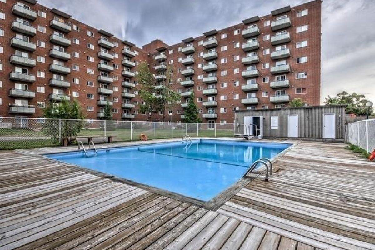 23 Rue de la SoeurJeanneMarieChavoin, Gatineau, QC J8Z 1V9 2 Bedroom