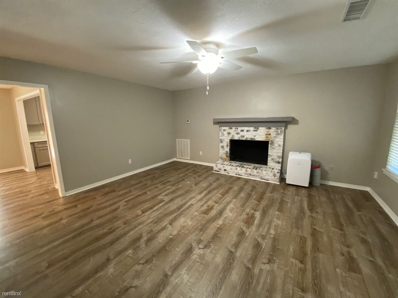 107 Lawson Rd - Photo 2 of 20