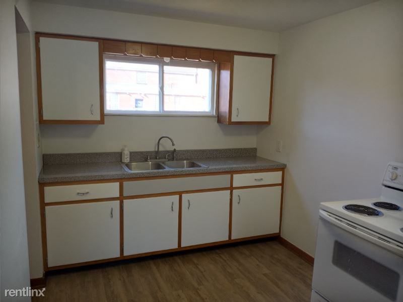 213 3rd St - Photo 2 of 16