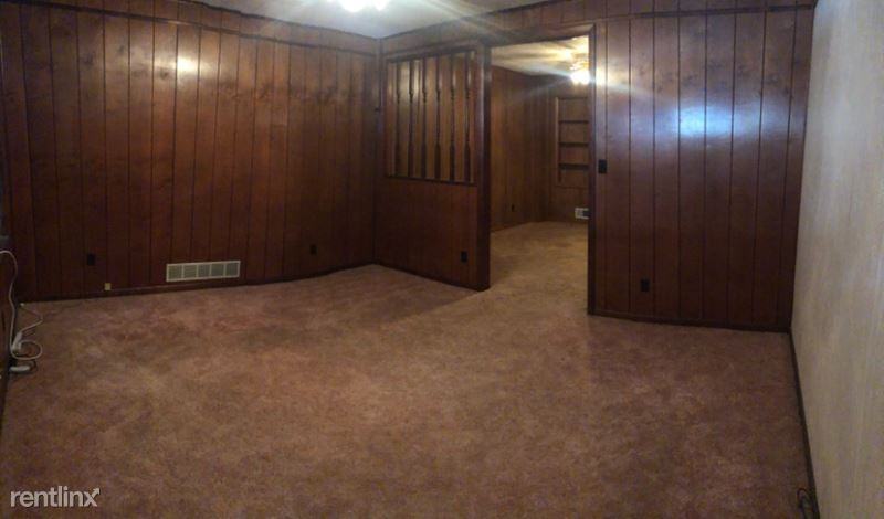 742 Genesee St - Photo 3 of 24