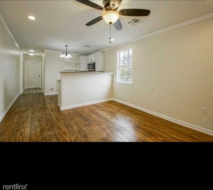 3141 Law St - Photo 2 of 7