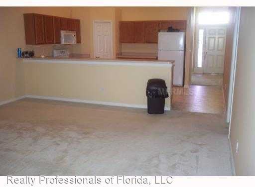 1213 Cheshire St - Photo 3 of 5