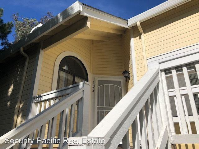 102 Devonwood - Photo 2 of 28