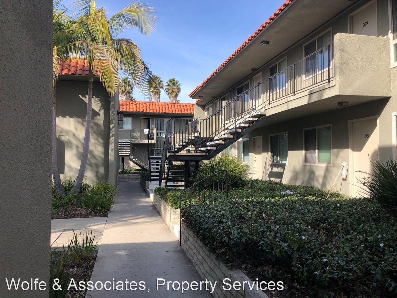 216 West Victoria Street - Photo 2 of 35