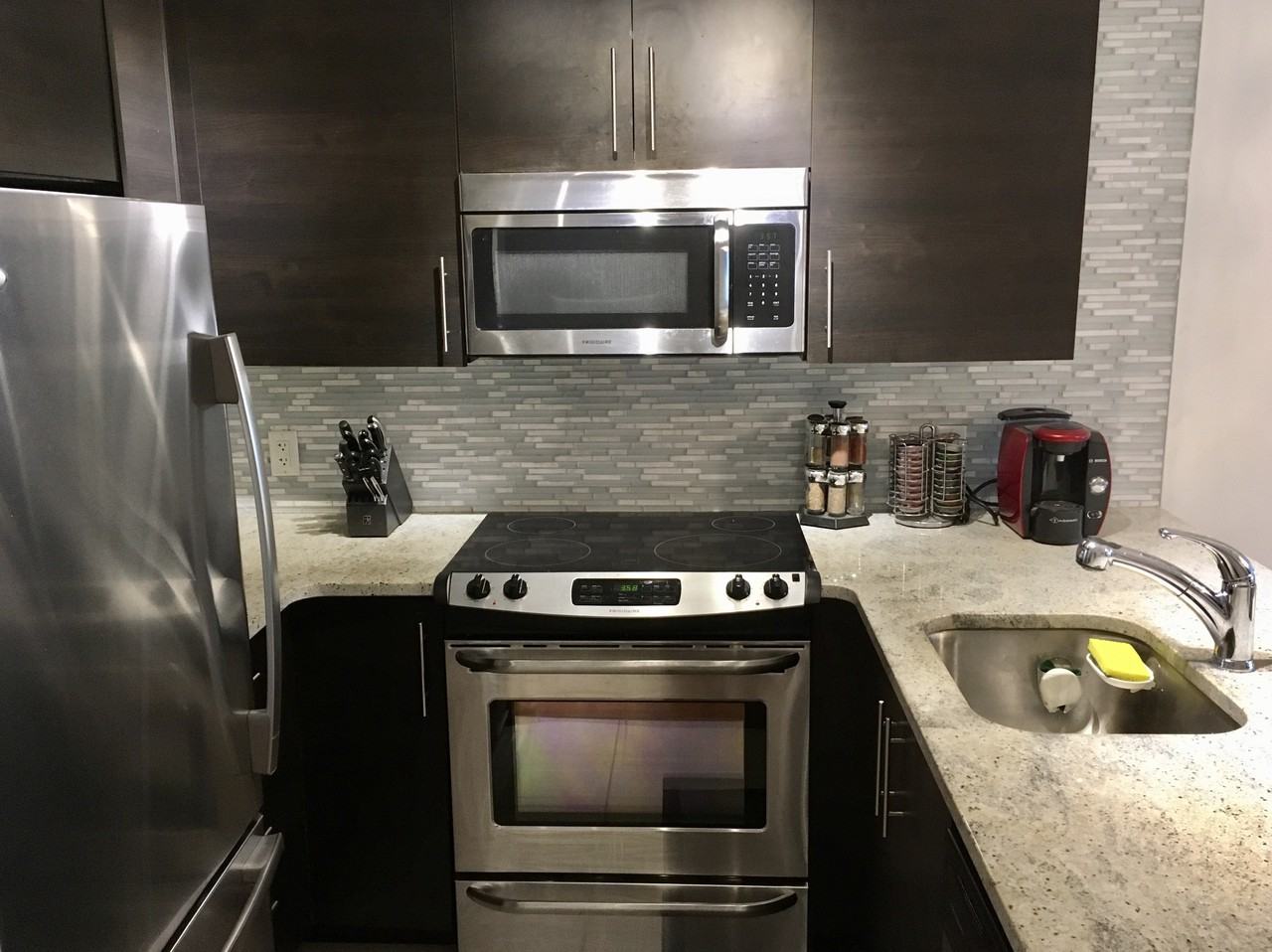 Rue Soulanges & Rue Centre - Photo 2 of 18