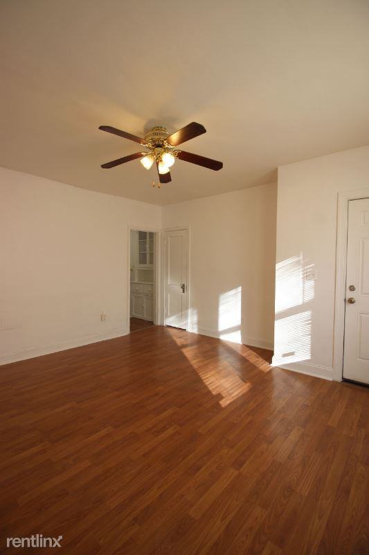 1740 1740 S St. SE 1 - Photo 3 of 16