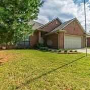 13108 Brooke Ave - Photo 3 of 32