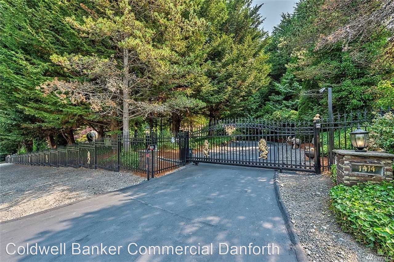 11414 Bella Coola Rd - Photo 2 of 24