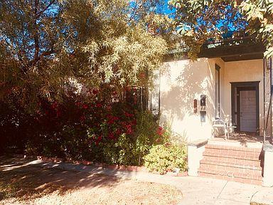 715 S Victoria Ave - Photo 3 of 15