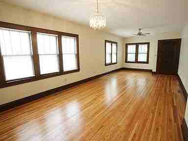 3322 40th Ave S - Photo 2 of 5