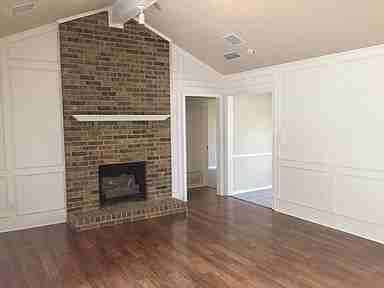 2403 Ridgevalley Dr - Photo 2 of 8