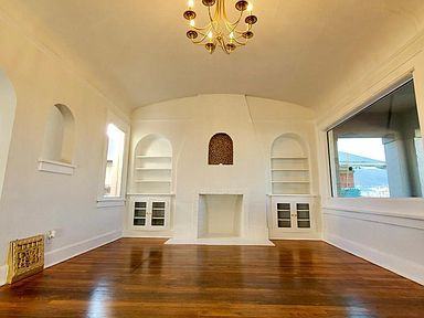 4116 Chester Ave - Photo 3 of 24