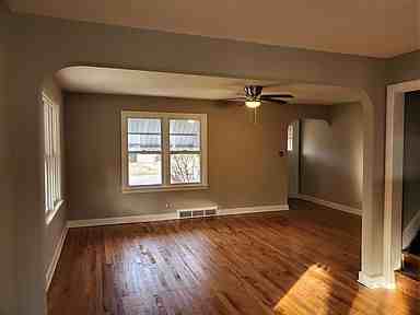 329 Robert Ave - Photo 2 of 11