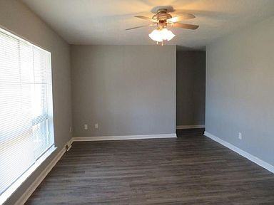 8145 Railroad Rd - Photo 2 of 11