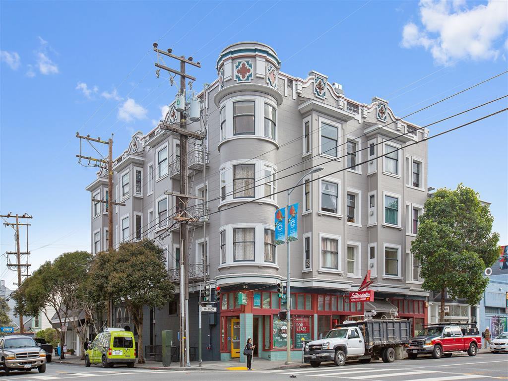 901 Valencia St. - Photo 7 of 30