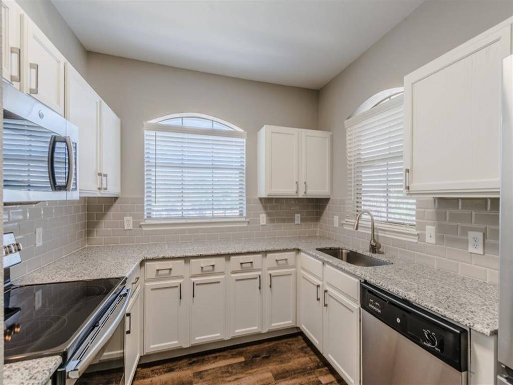 Grafton Flats - Photo 2 of 31