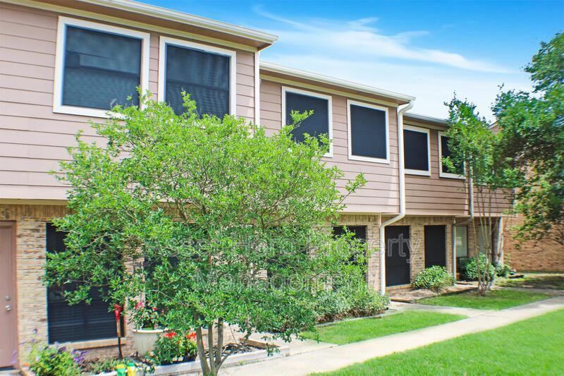 2807 Wildflower Dr #6