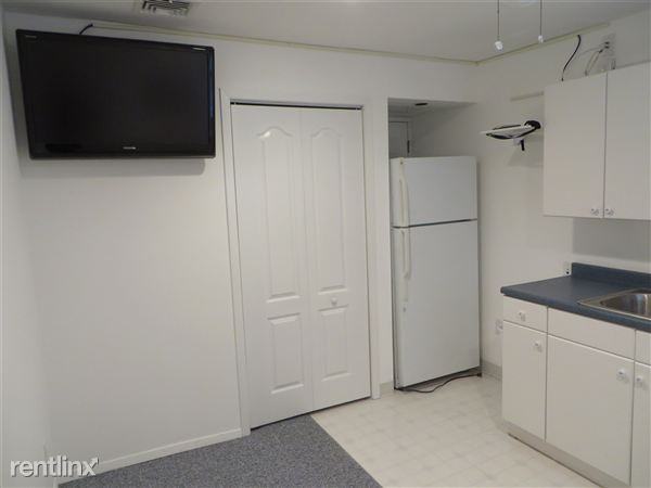 Hawthorne Ave - Photo 3 of 4