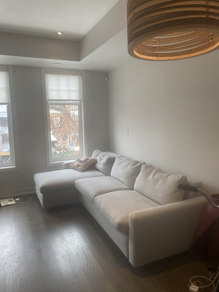 Broadview Avenue ##54