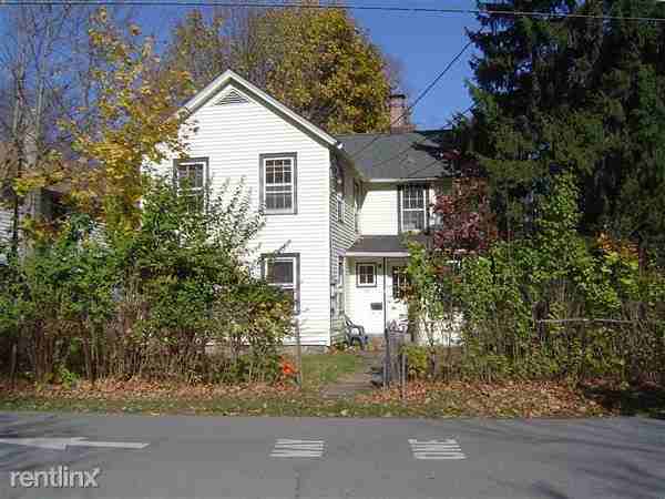 Sawkill Ave - Photo 3 of 15