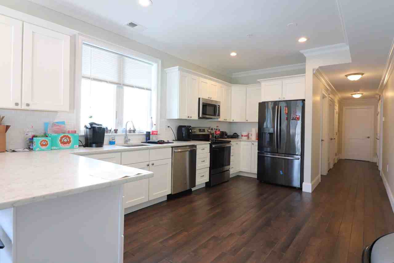 140 Minden Street #3 - Photo 2 of 9