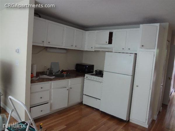 351 Harvard St - Photo 2 of 5