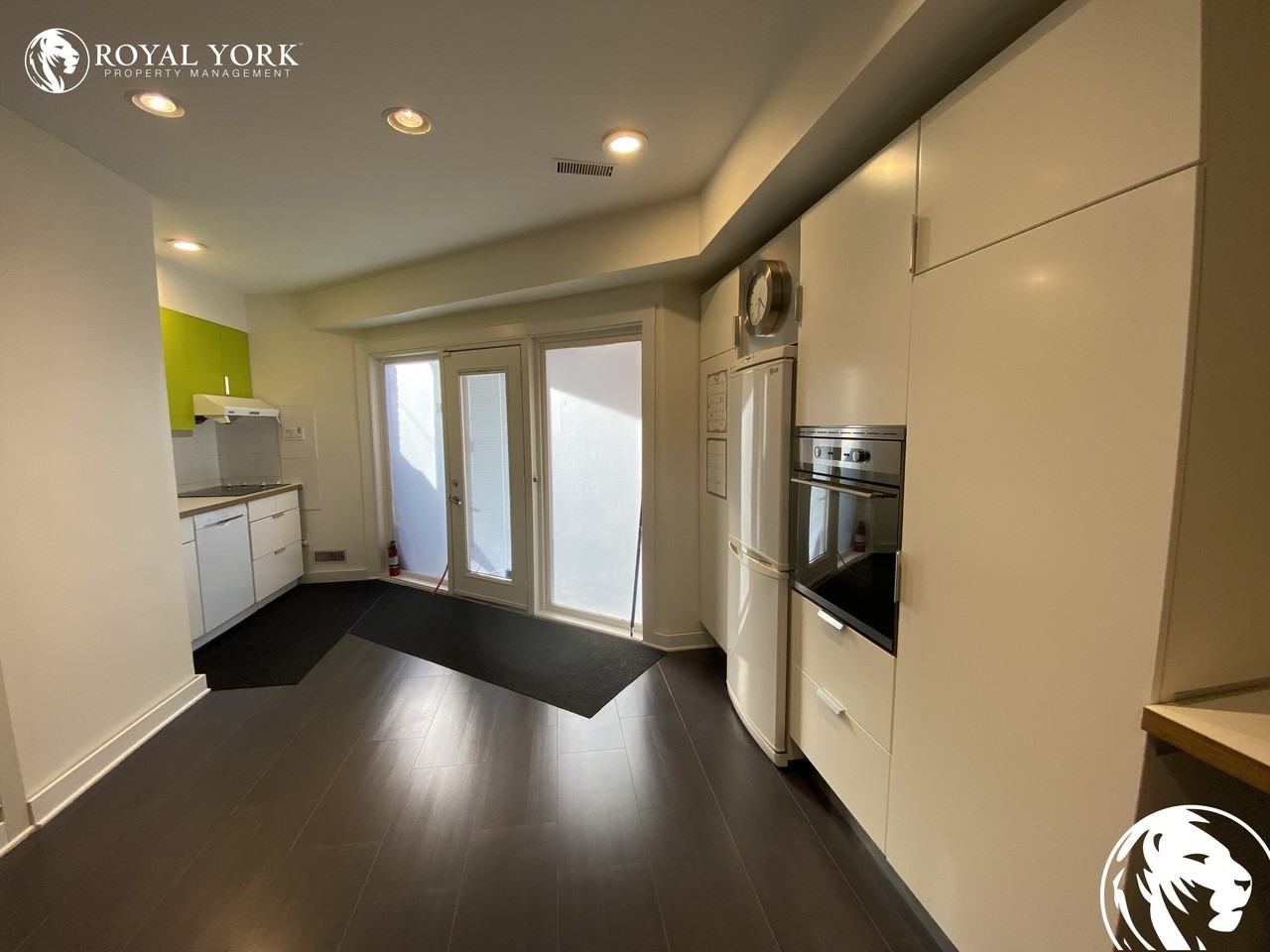 592 Mount Pleasant Rd #2 - Photo 2 of 14