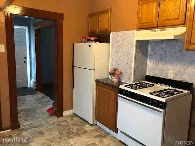 11 Calumet Pl - Photo 2 of 17