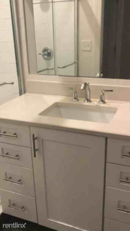 907 907 Stiles St 2 - Photo 2 of 16