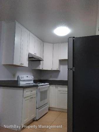 408 North Street - Photo 2 of 11