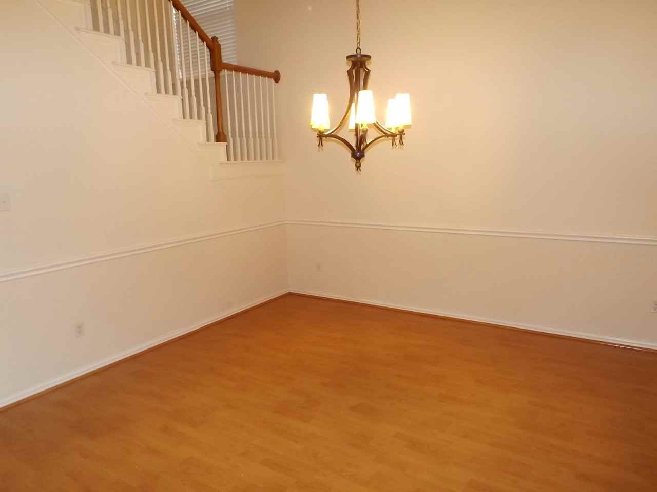 4321 Risinghill Dr - Photo 2 of 16