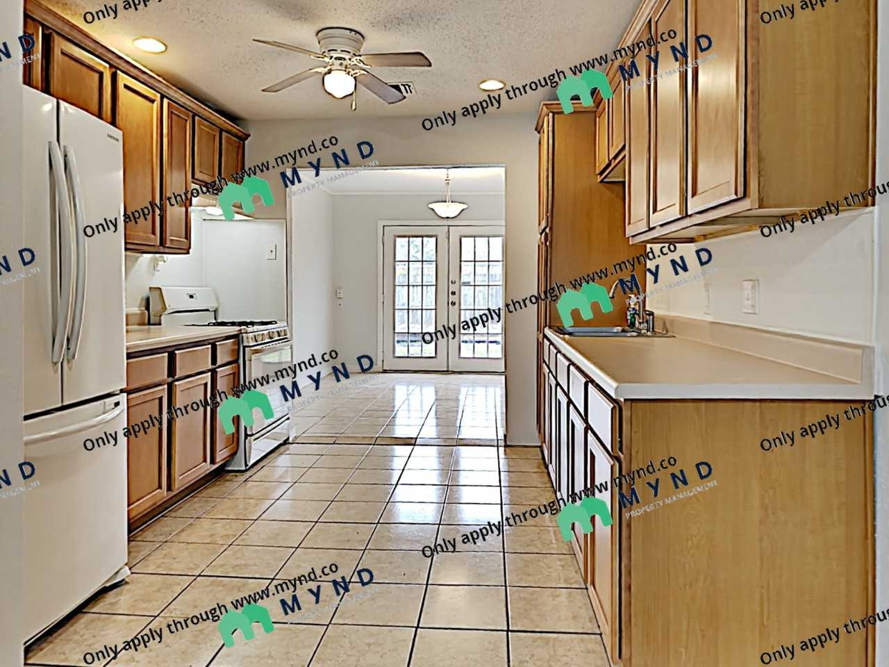 10613 Munn St #10613 - Photo 2 of 15