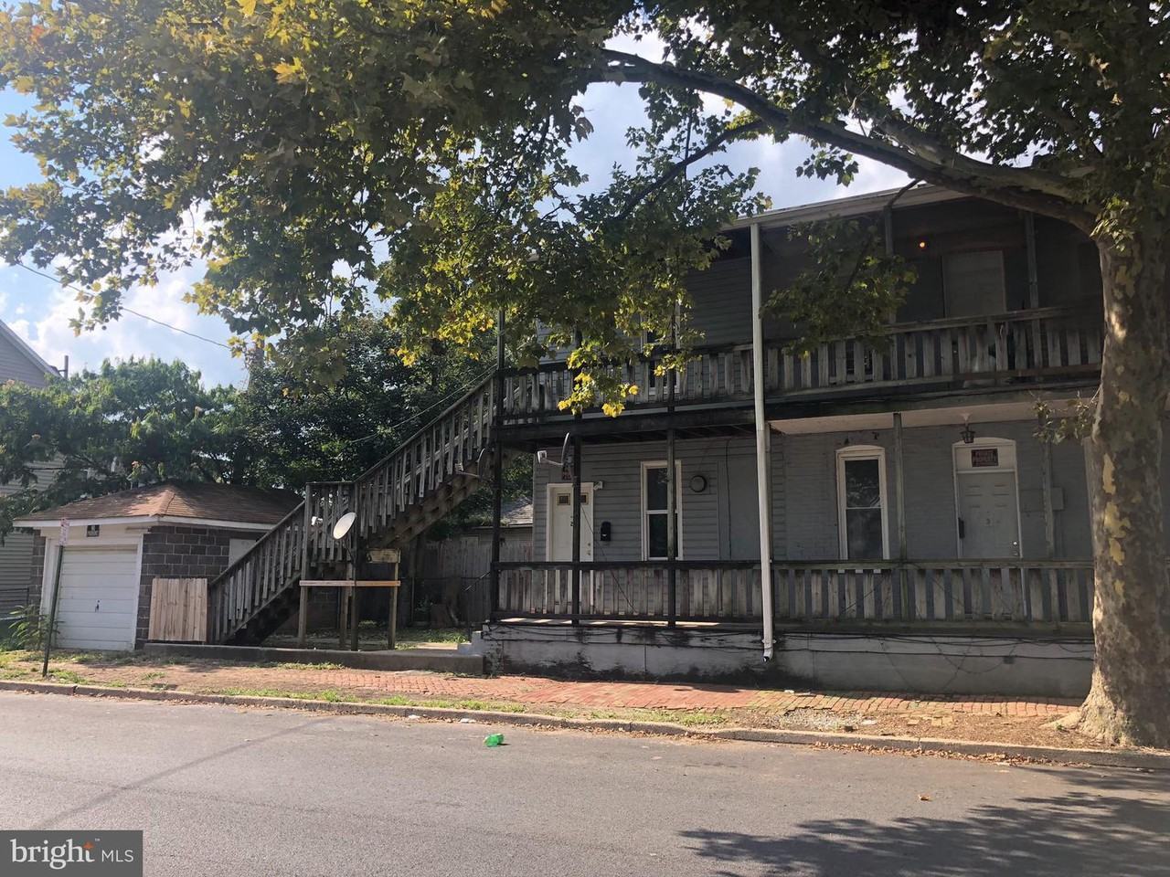 600 N Pershing Ave #1FRONT - Photo 3 of 6