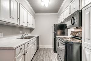 featured image of 6100 N Meridian Ave