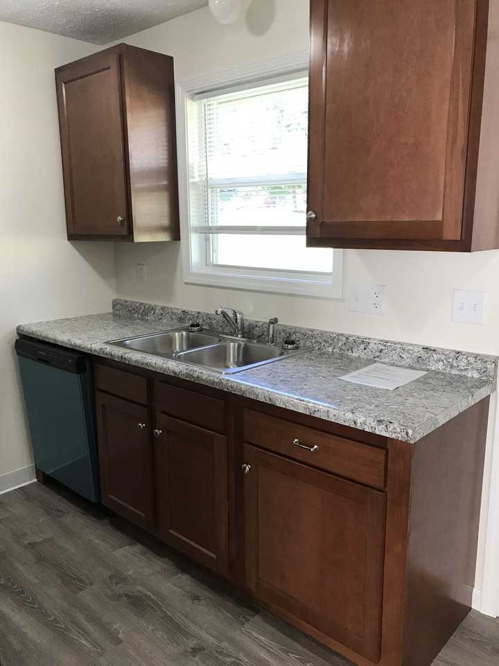 74 South Mill Street - D #D - Photo 3 of 11