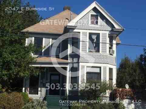 2047 E Burnside St - Photo 2 of 20
