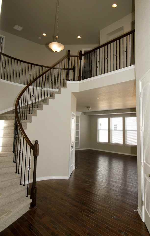 17775 Lake Side Dr - Photo 3 of 16