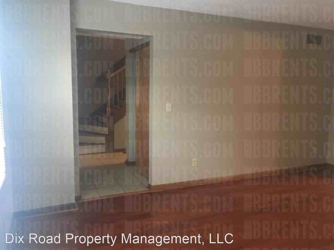 6908 Torrington Dr - Photo 2 of 14