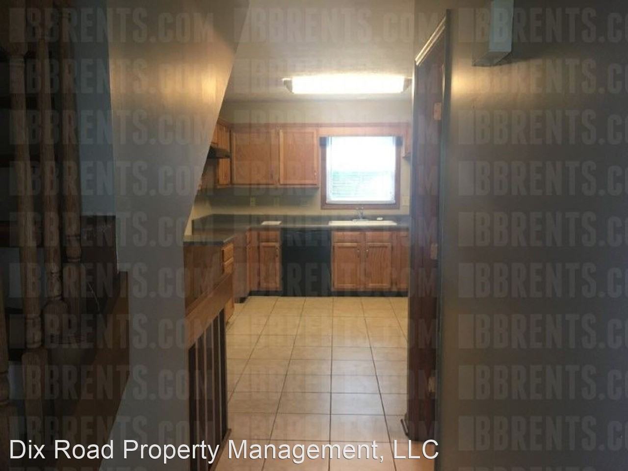 6908 Torrington Dr - Photo 3 of 14