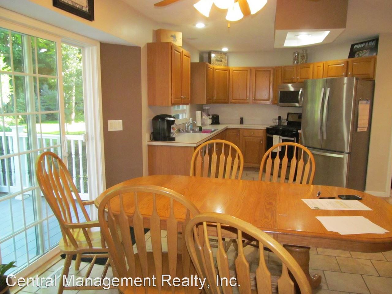 52138 Wood Haven Dr - Photo 2 of 24