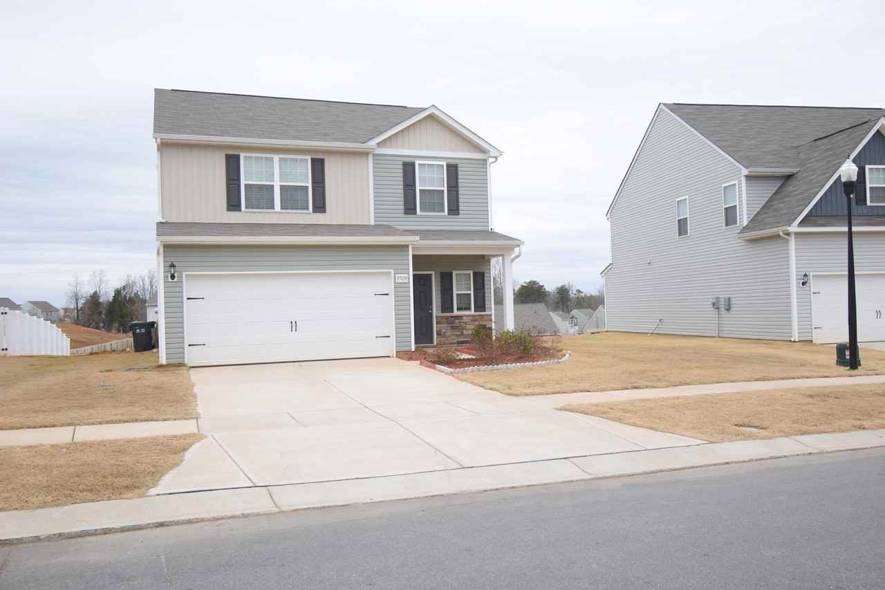 9709 Weikert Rd - Photo 2 of 20