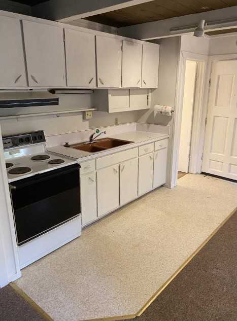 2404 Winton Rd - Photo 2 of 17