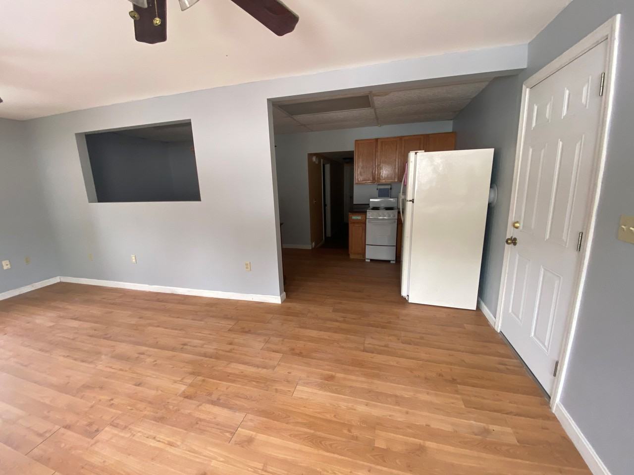 165 Wiscasset Rd - Photo 3 of 9