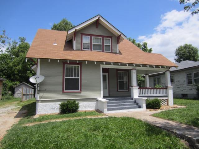 931 E Delmar St - Photo 2 of 17