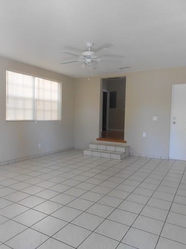 1315 Alicia Ave - Photo 2 of 14