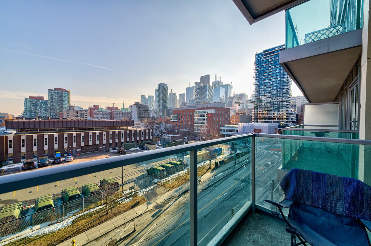 220 George St - Photo 3 of 19