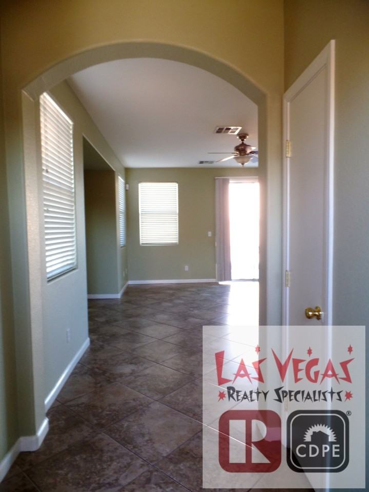 494 Groft Way - Photo 2 of 20