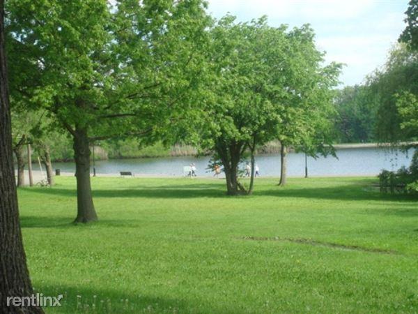 7855 Boulevard East - Photo 2 of 18